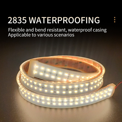 Casing Tahan Air Drip SMD 2835 LED Strip Light Penggunaan Luar Ruangan 120 Lampu